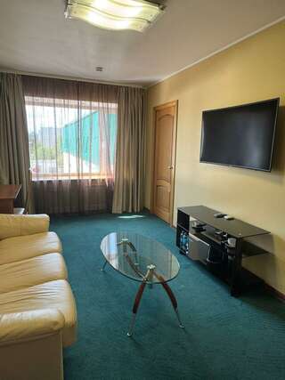 Гостиница Строитель Сыктывкар Номер люкс-3