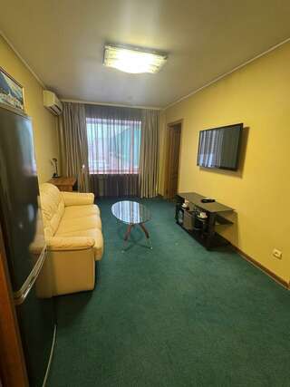 Гостиница Строитель Сыктывкар Номер люкс-5