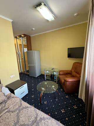 Гостиница Строитель Сыктывкар Номер стандарт с 1 односпальной кроватью-3