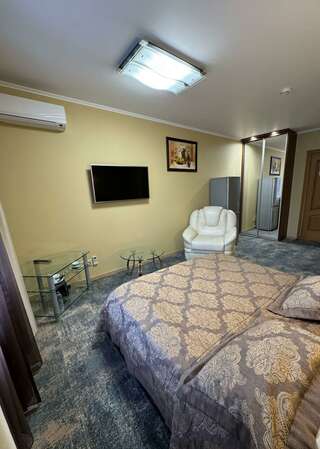 Гостиница Строитель Сыктывкар Номер комфорт с 1 двуспальной кроватью-6